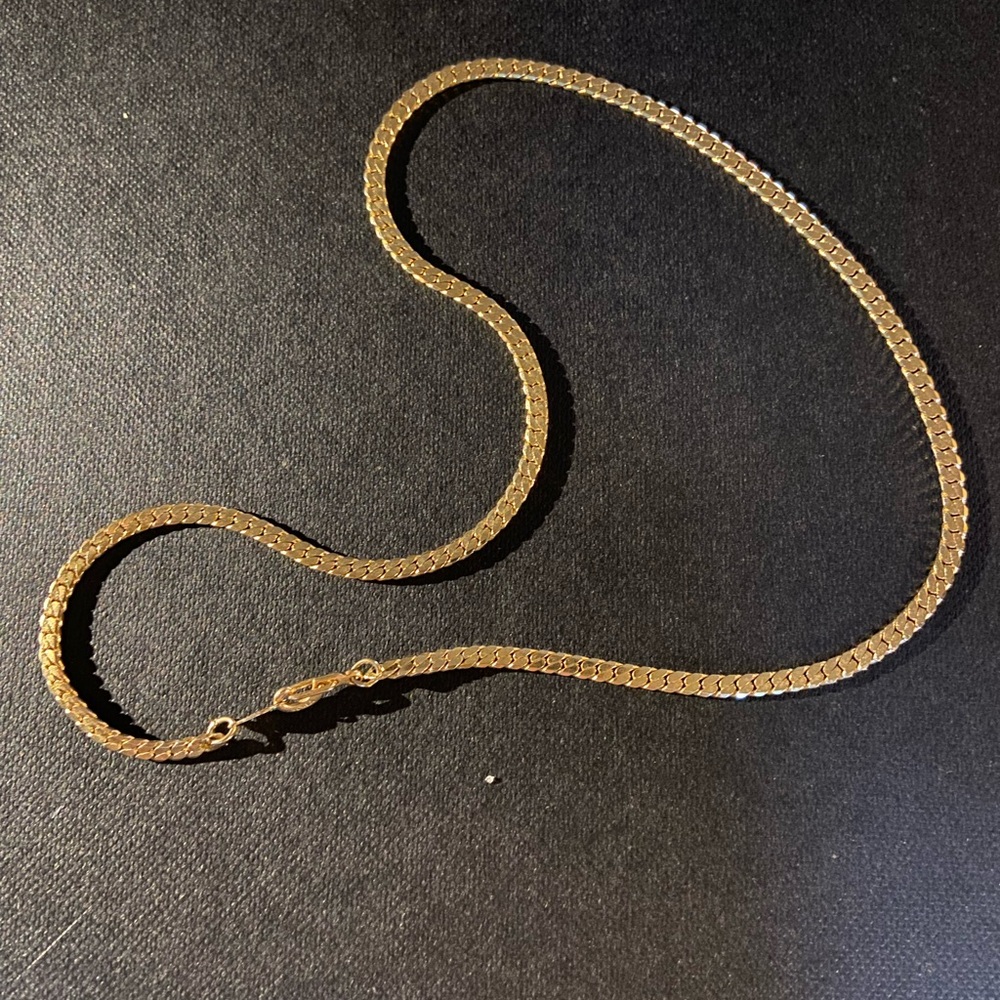 Vintage 18” Flat Cuban Gold Chain/Korea 14 KGP.